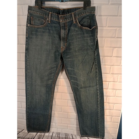 LEVI'S 505 REGULAR FIT STRAIGHT LEG JEANS MENS SIZE 36x32 MEDIUM WASH‎ - Picture 1 of 3